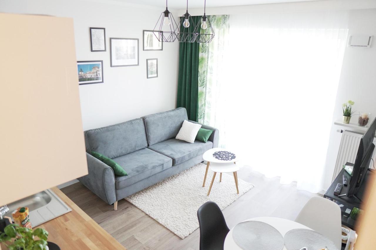Vizzit Us Premium Apartments Varsóvia Exterior foto