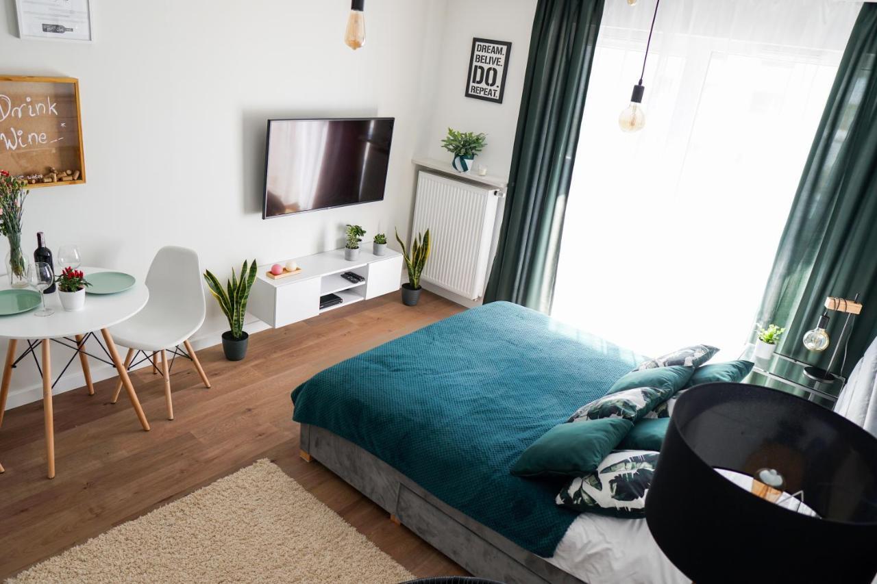 Vizzit Us Premium Apartments Varsóvia Exterior foto